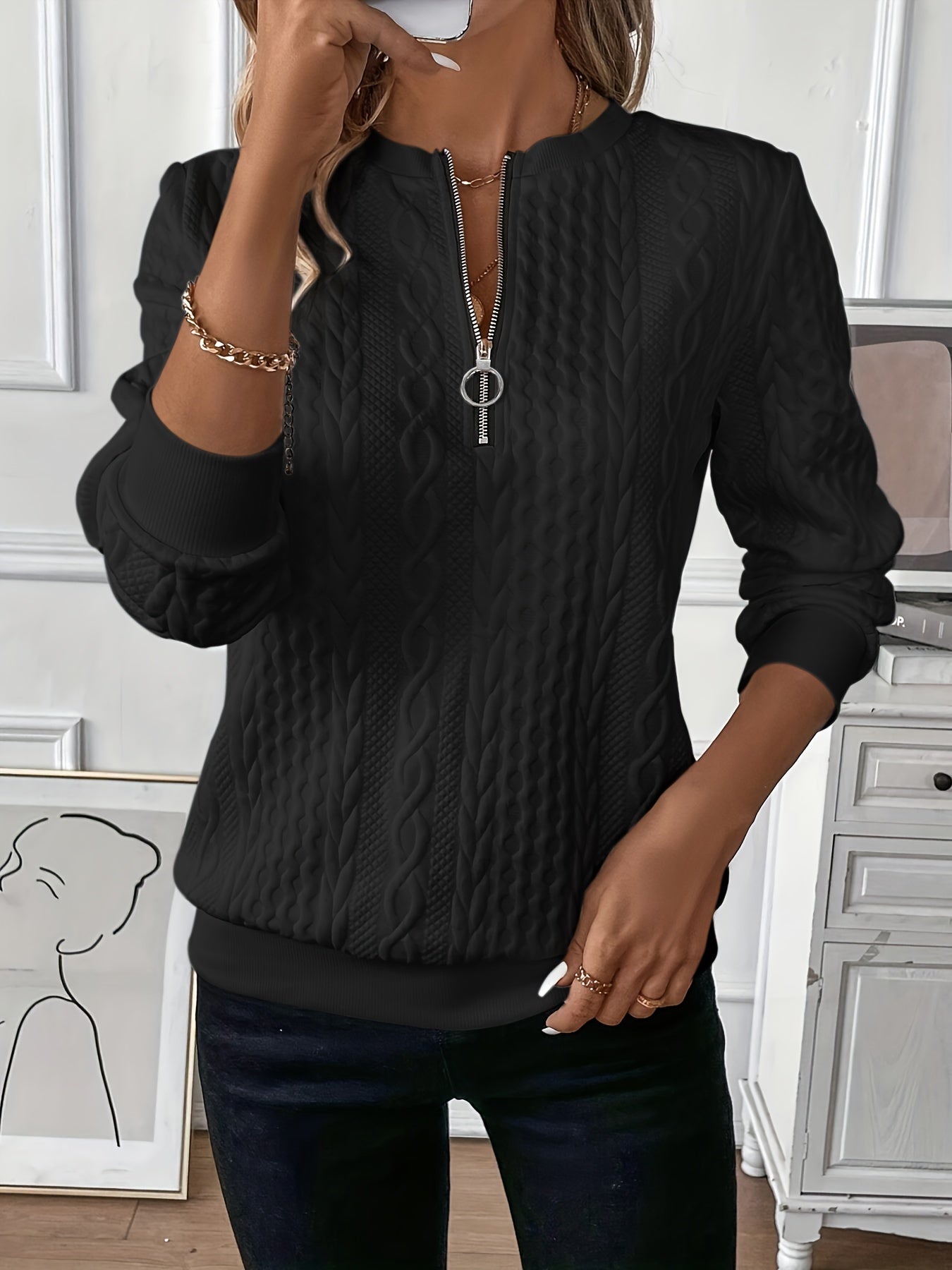 AMIA Sweater with Zipper - Stylish Comfort for All Seasons