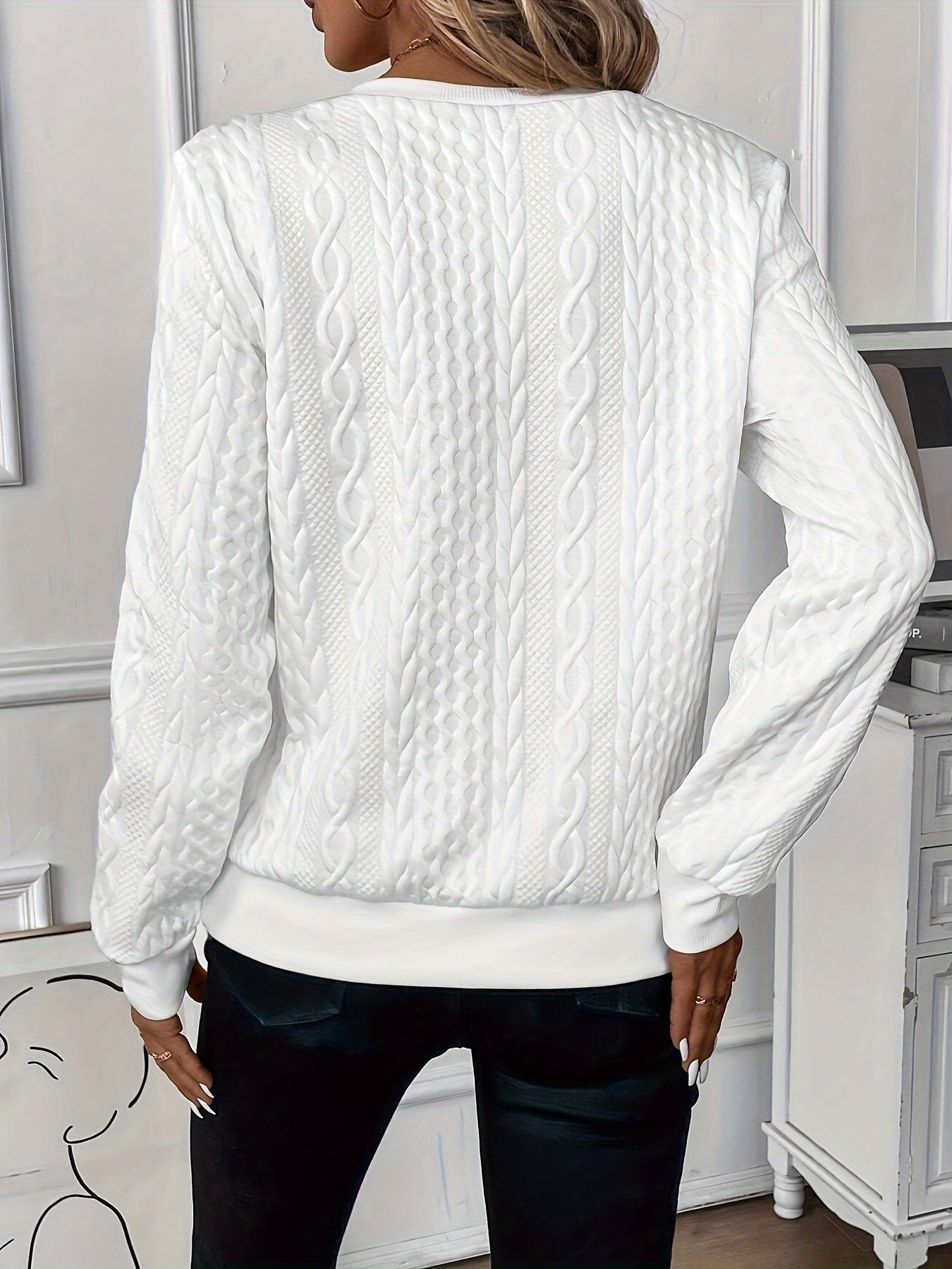 AMIA Sweater with Zipper - Stylish Comfort for All Seasons
