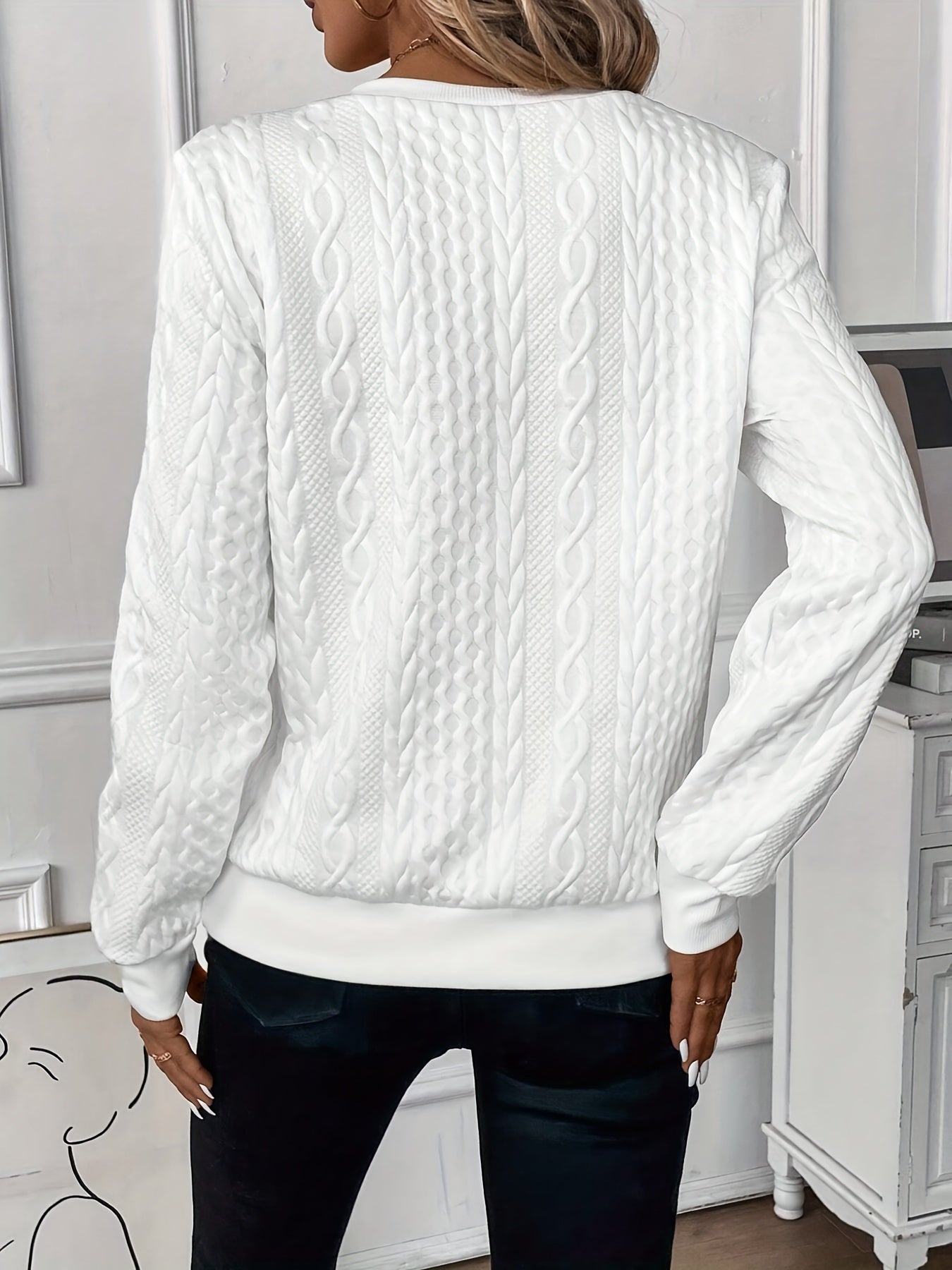 AMIA Sweater with Zipper - Stylish Comfort for All Seasons